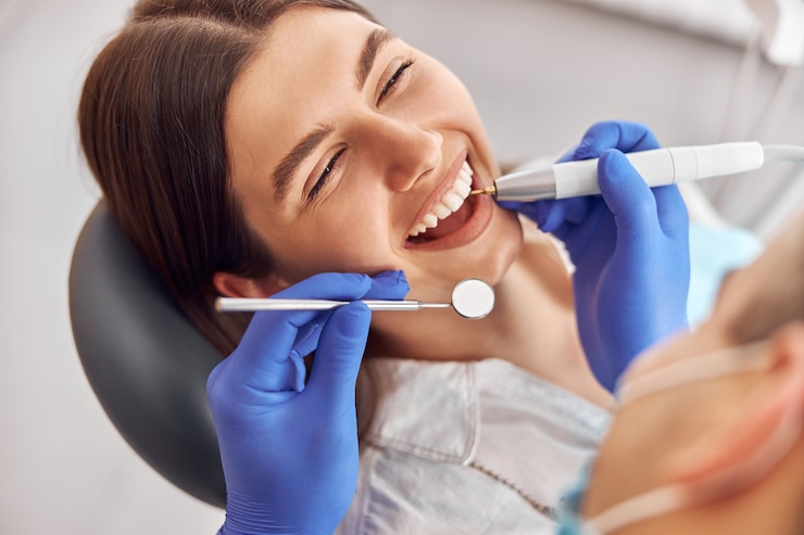  Dr. Andy Mancini Dentist: Building Trust Through Social Media and Self-Care 